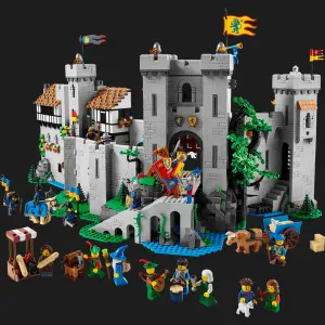 Конструктор LEGO Icons Замок лицарів Лева (10305)