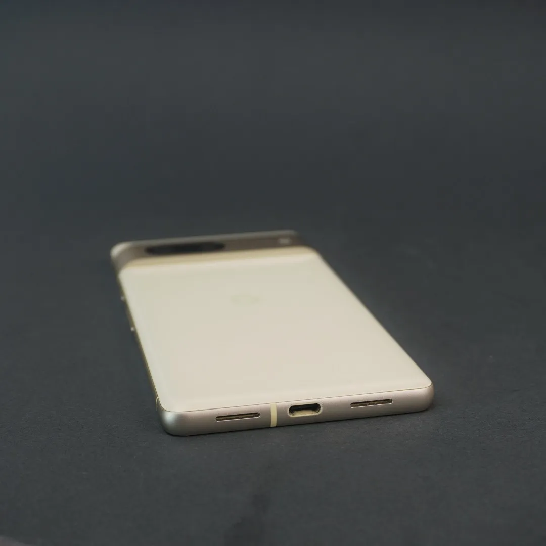 б/у Google Pixel 7 8/256GB (Lemongrass) (Хорошее состояние)