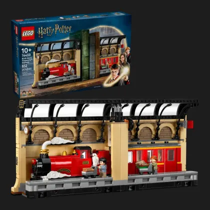 Конструктор LEGO Harry Potter Book Nook: Hogwarts Express (76450)