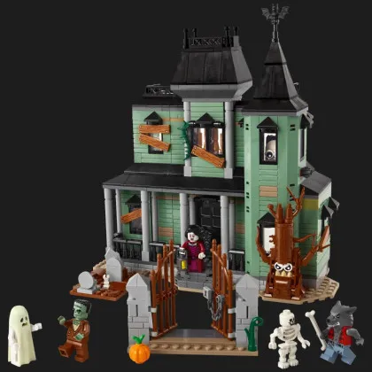 Конструктор LEGO Creator Маєток із привидами (31167)