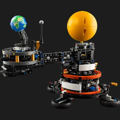 Конструктор LEGO Technic Planet Earth and Moon in Orbit (42179)
