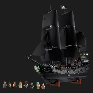 Конструктор LEGO Icons Піратський корабель капітана Джека Горобця (10365)