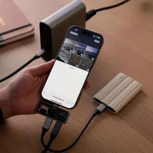 Хаб Satechi Mobile XR Hub with microSD Reader (Space Gray) (ST-HXRSDM) в Чернівцях