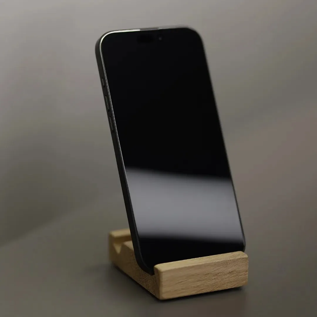 б/у iPhone 16 Pro Max 512GB (Black Titanium) (Как Новый) (e-Sim)