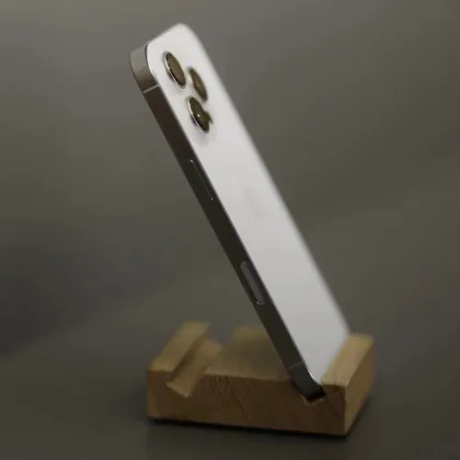 б/у iPhone 16 Pro 256GB (White Titanium) (Хороший стан, стандартна батарея) (e-Sim) в Черкасах