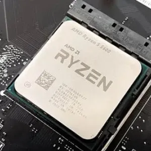 Процессор AMD Ryzen 5 5600 sAM4 Tray (100-000000927)