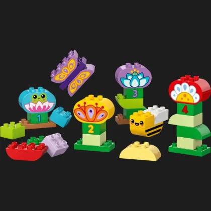 Конструктор LEGO DUPLO Творчий сад і квіти (10444)