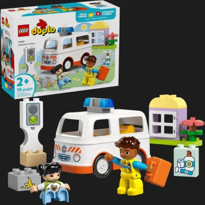 Конструктор LEGO DUPLO Швидка допомога та водій (10447)