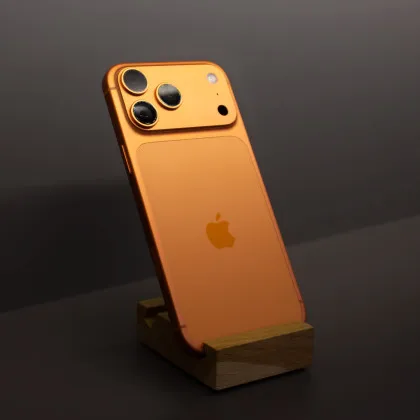 б/у iPhone 17 Pro Max 512GB (Cosmic Orange) (Як Новий)