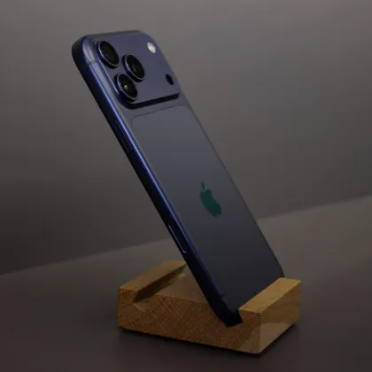 б/у iPhone 17 Pro Max 256GB (Deep Blue) (Хорошее состояние, новая батарея) (e-Sim)