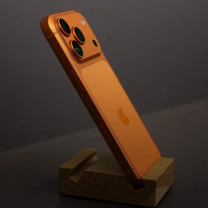 б/у iPhone 17 Pro 1TB (Cosmic Orange) (Як Новий)