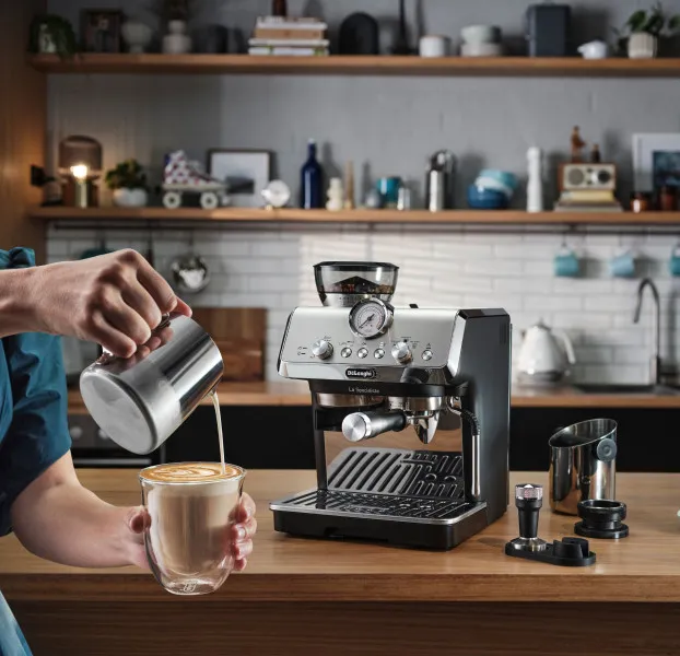 Кавоварка ріжкова DeLonghi EC 9155 MB (Silver)