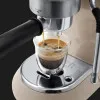 Кофеварка рожковая Delonghi EC 885 BG (Cream)