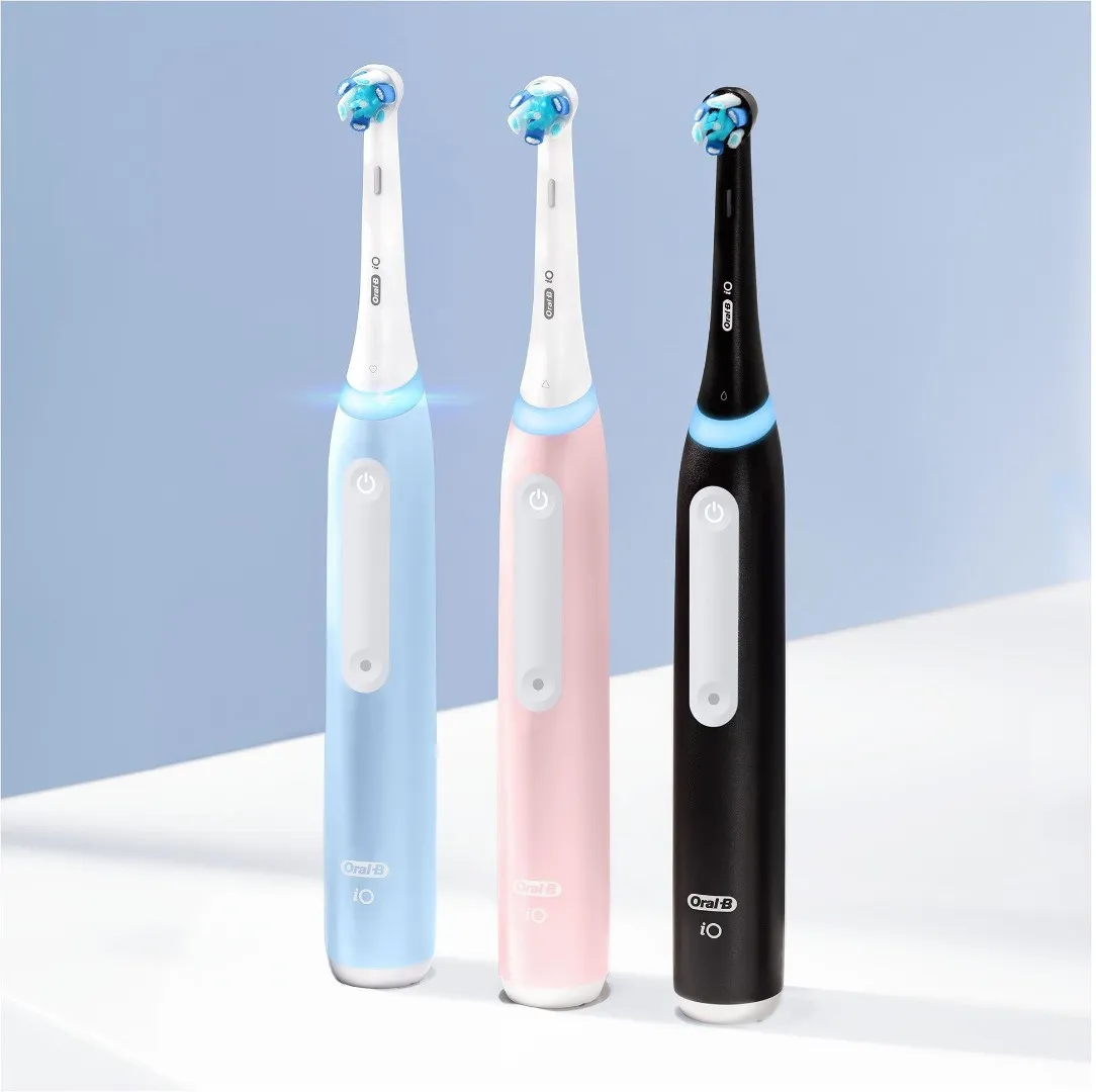 Зубна електрощітка BRAUN Oral-B iO Series 3 (Black) — фото 4