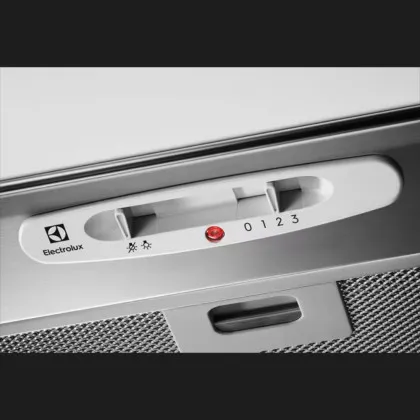 Вытяжка Electrolux встраиваемая, 52 см, 600 м3/ч (Stainless Steel) (LFG525S)