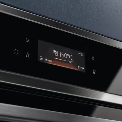 Мікрохвильова піч вбудована Electrolux EVM8E09X (Black)