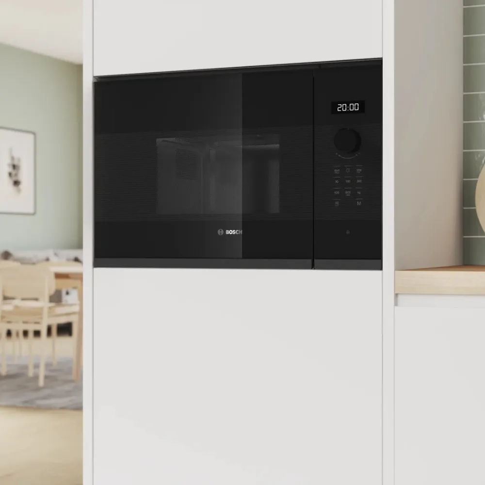 Микроволновая печь встроенная Bosch BFL524MH2 (Black)