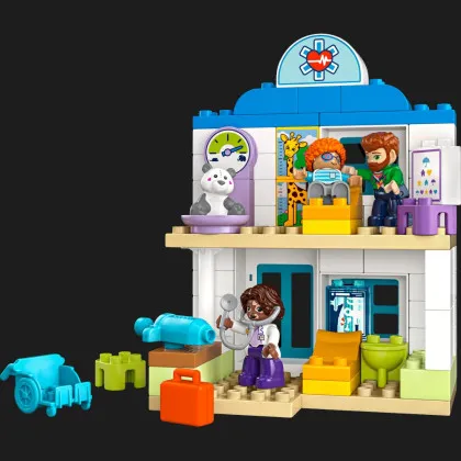 Конструктор LEGO DUPLO Уперше: візит до лікаря (10449)