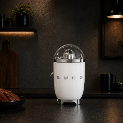 Соковыжималка для цитрусовых SMEG CJF11WHEU (White)