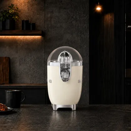 Соковыжималка для цитрусовых SMEG CJF11CREU (Cream)