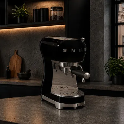 Кофемашина SMEG (Black) (Ultra)