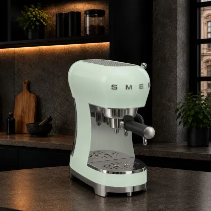 Кофемашина SMEG (Green)