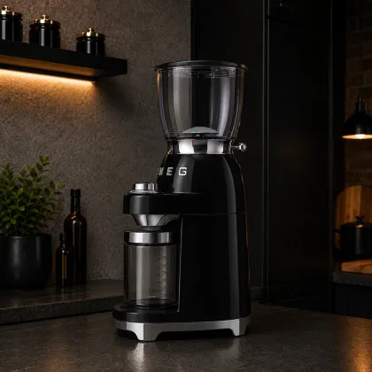 Кофемолка SMEG (Black) Запорожья