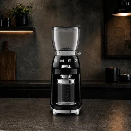 Кофемолка SMEG (Black) Запорожья