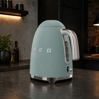 Электрочайник SMEG (Matt Emerald Green)