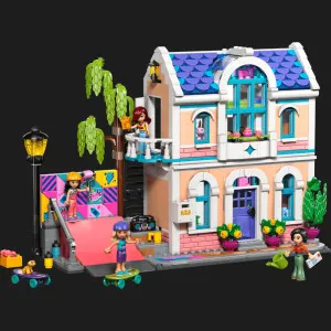 Конструктор LEGO Friends Семейный дом Лиан (42687)
