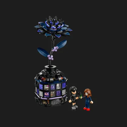 Конструктор LEGO Wednesday Цветок черной георгины (76784)