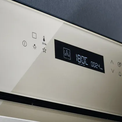 Духовой шкаф Electrolux электрический LOE7F31S (Champagne)