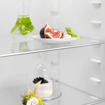 Холодильник вбудований Electrolux (LFB3AE12S1) (White)