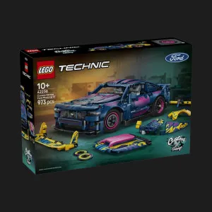 Конструктор LEGO Technic Тюнінг гараж з автомобілем Ford Mustang GT (42236)