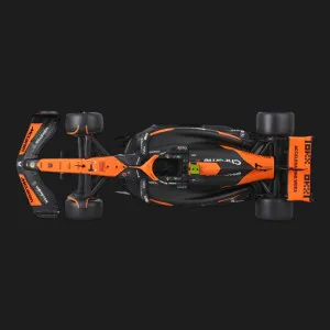 Автомодель с фигуркой Bburago Race — McLaren MCL38 в ассортименте (1:24) (18-28040)