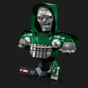 Конструктор LEGO Marvel Бюст Доктора Дума (76345)