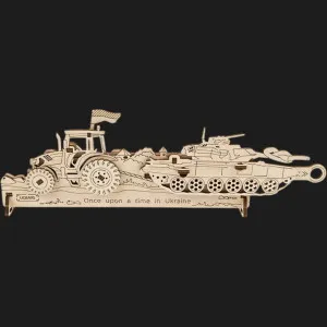 Деревянный 3D конструктор UGEARS Отважный трактор (70185)