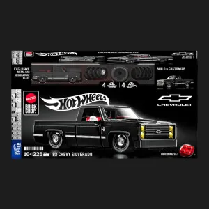 Колекційна машинка-конструктор Mattel Brick Shop Speed Chevy '83 Silverado (JKG42)