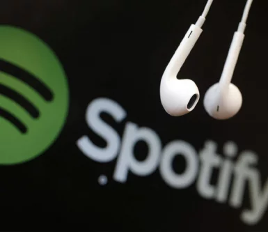 Популярний сервіс потокової музики Spotify стане доступним для українського користувача