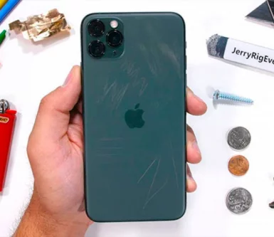 iPhone без подряпин: міф або реальність?