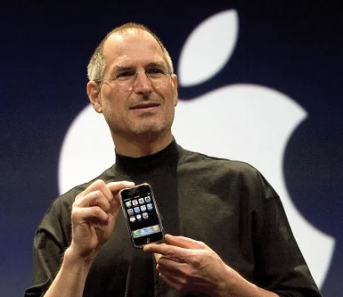 9 січня — презентація першого iPhone. Як це було?