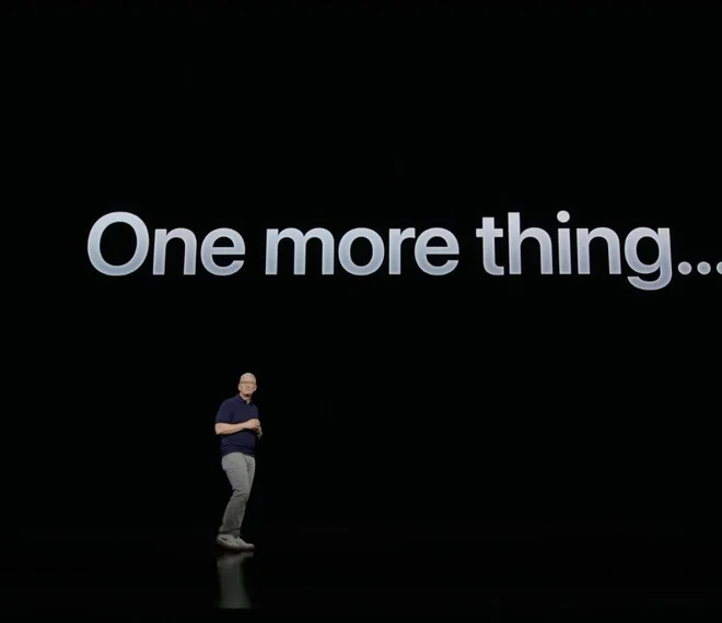 Apple Vision Pro: первая AR гарнитура от Apple